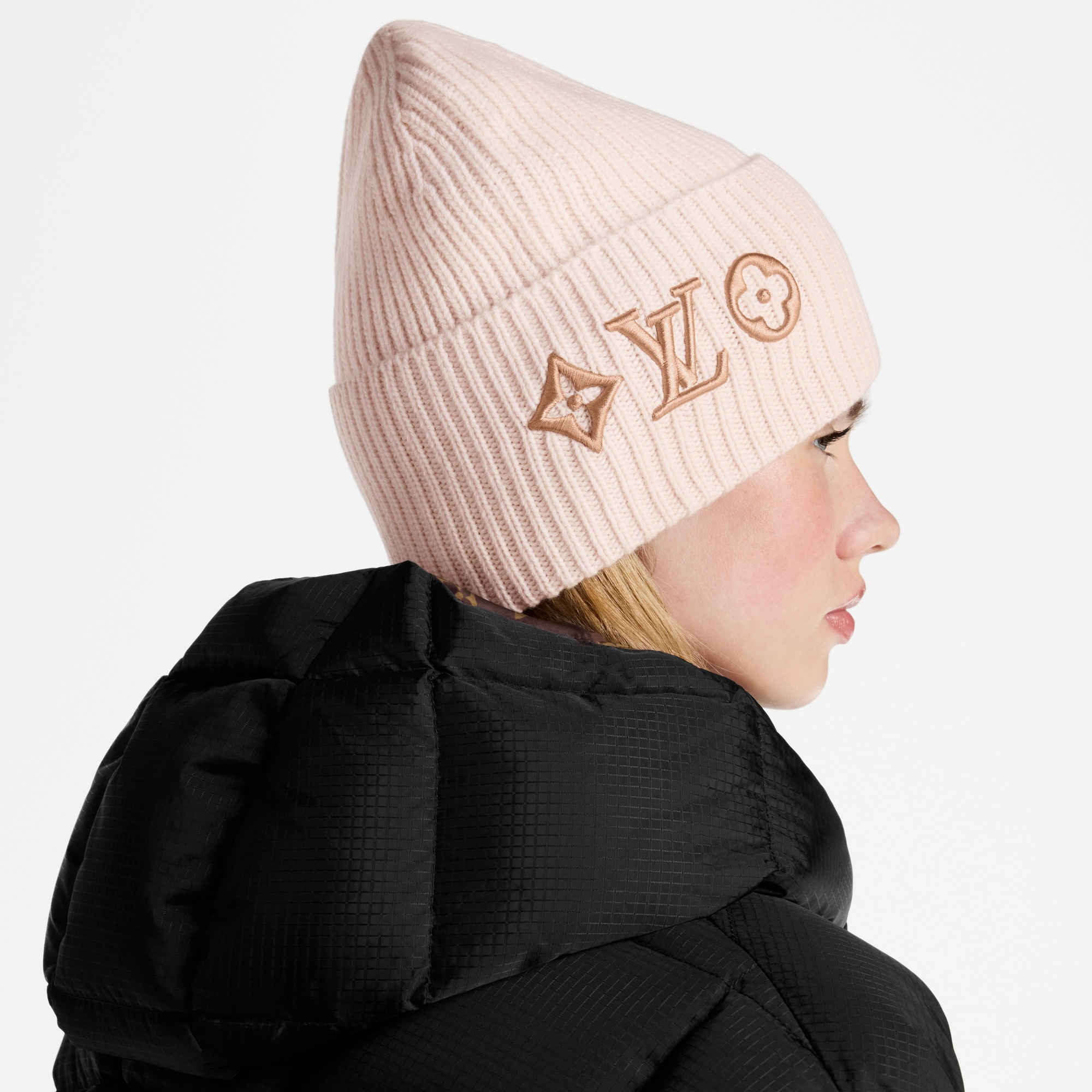LV Headline Beanie S00 - Women - Accessories | LOUIS VUITTON ®